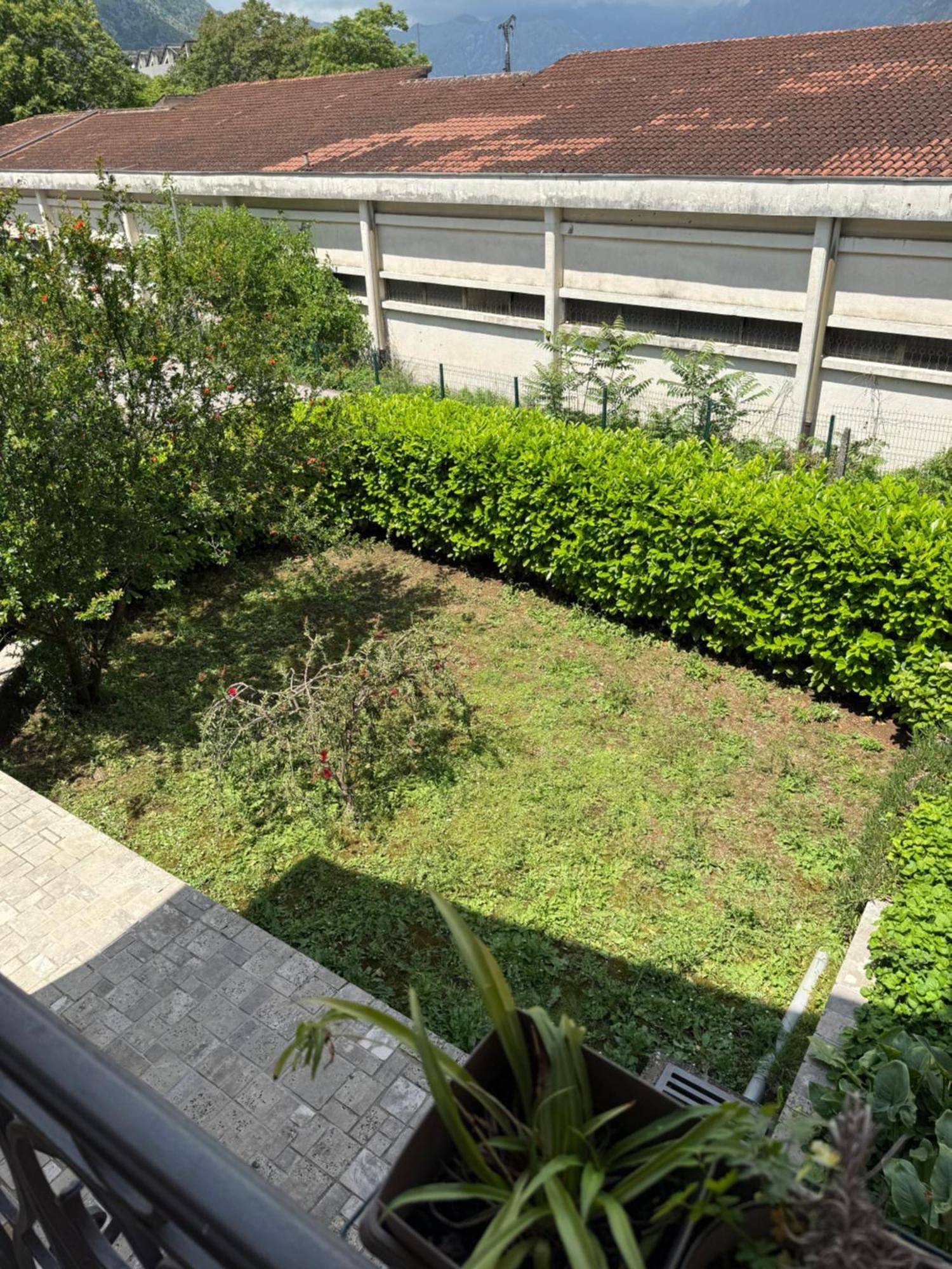Apartment Damjan Kotor Luaran gambar