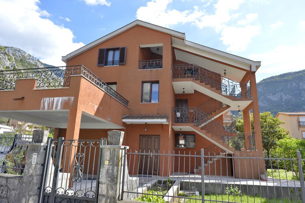 Apartment Damjan Kotor Luaran gambar